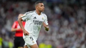 el-jugador-del-real-madrid-kylian-mbappe_c5ff
