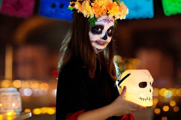 ¿Cuándo se pide calaverita en México?: días y significado