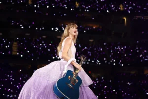 Taylor Swift levantan