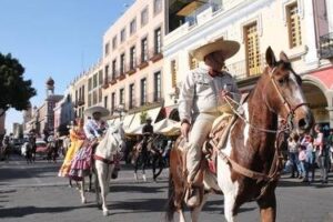 Desfile por el 114 aniversario de la Revolución Mexicana: rutas y horario