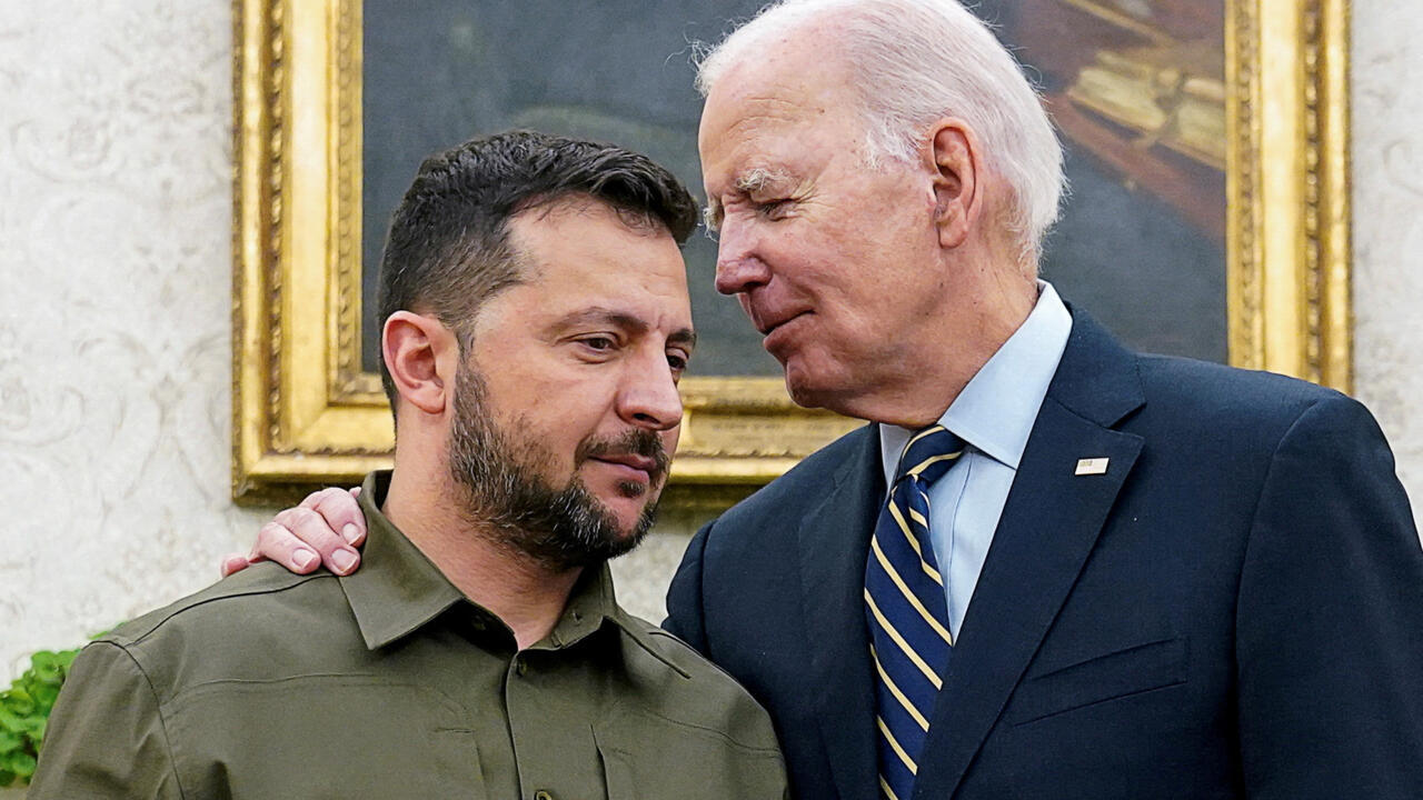 Biden autoriza a Ucrania