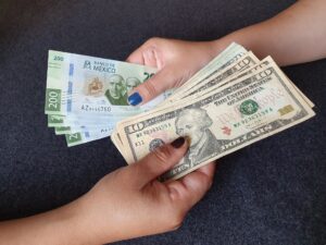 Precio del dólar hoy 22 diciembre: compra y venta en México