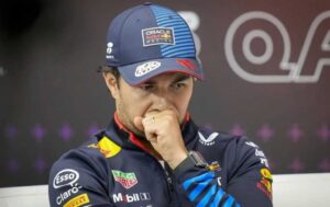 Checo Pérez deja oficialmente a Red Bull