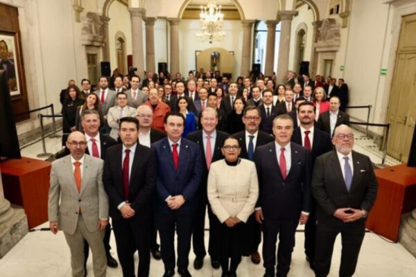 Inclusión laboral: Gobierno de México y sector privado presentan programa para repatriados