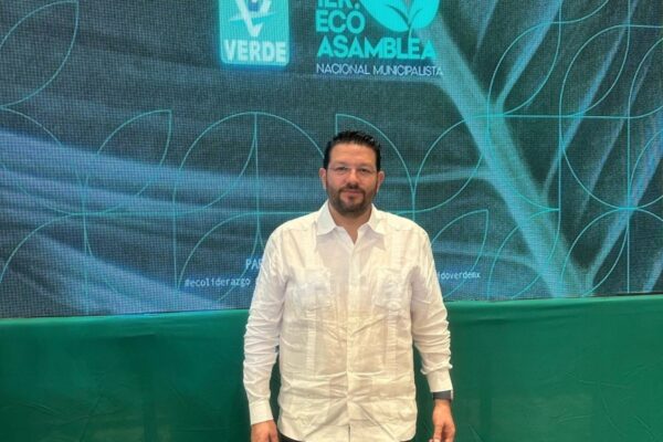 Adolfo Solís reafirma su compromiso ecológico con Almoloya de Juárez, asistiendo a la Primera Eco Asamblea Nacional Municipalista