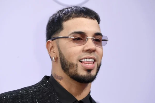 Anuel AA anuncia concierto en México