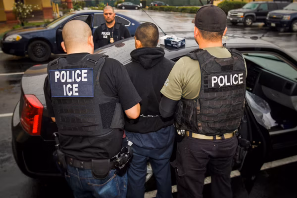 Trump y la Deportación de Niños con Cáncer Trump