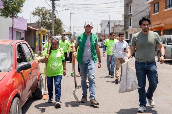 PVEM: inician trabajos de bacheo en calles de Toluca.