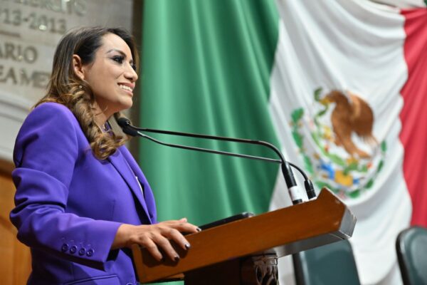 Investigan violencia política de género de regidor de Metepec
