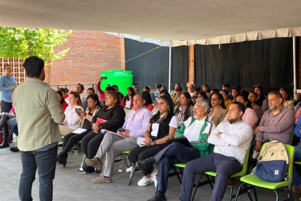 Almoloya de Juárez impulsa la eficiencia gubernamental con capacitación digital para servidores públicos