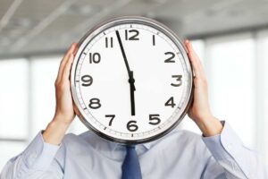 Empresarios rechazan reducción horas