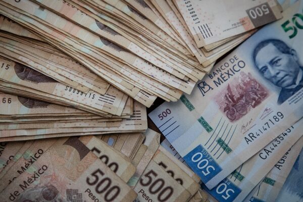 SAT intensifica lucha contra la corrupción y evasión fiscal: más de 5 mil denuncias presentadas