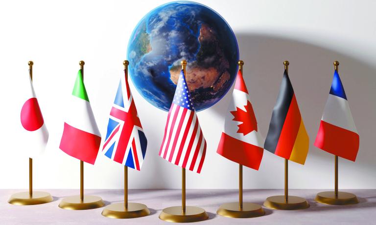 G7