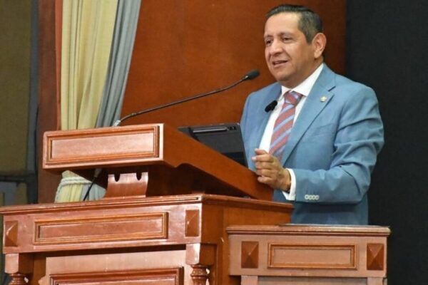 Héctor Macedo García encabeza