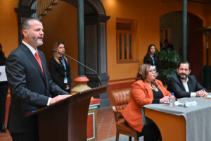 4b81730df-f83e-4001-b8e5-556c724be08b