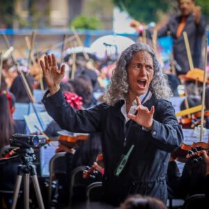 Orquesta Sinfónica de Tlalpan brilla en el Zócalo