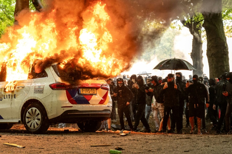 AFP7018980921233614109686053304094041757433---1