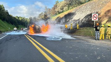Pipa explota en la México–Tuxpan y cierran la autopista