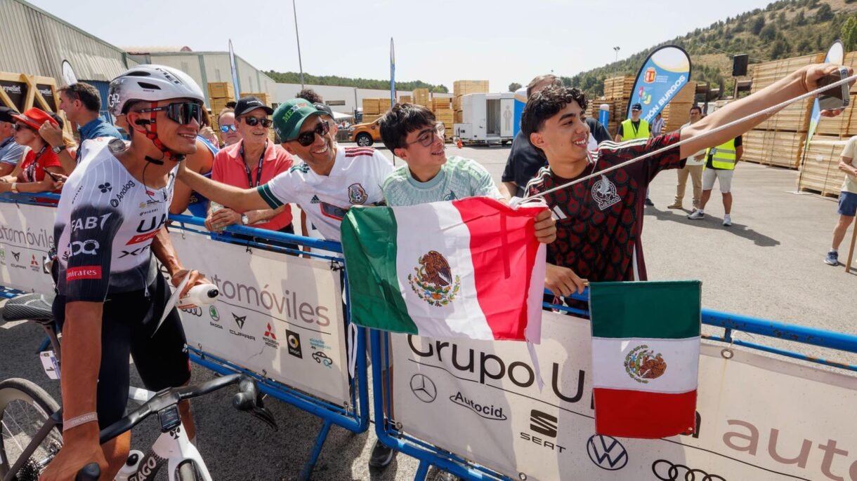 Isaac del Toro hace historia en el Mundial de Ciclismo 2025