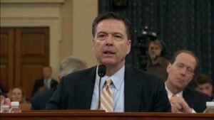 James Comey FBI acusado