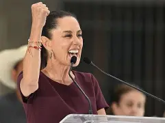 Presidenta sacude México con grito histórico
