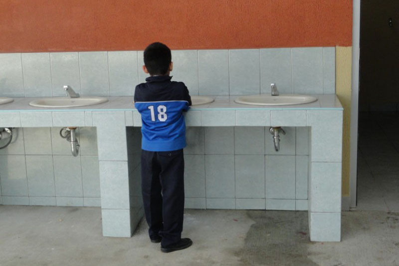 SEP refuerza seguridad en escuelas.