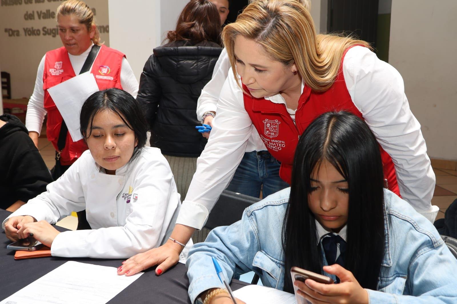 San Mateo Atenco abre más de 2 mil empleos