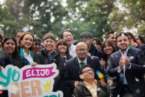 a1a53765-b2d2-4cce-bba0-3489e26e72b5