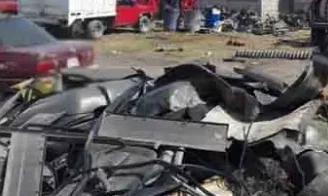 Caen “deshuesaderos” clandestinos: hallan 9 autos robados