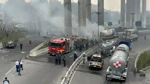 Explosión de pipa en Iztapalapa deja tragedia