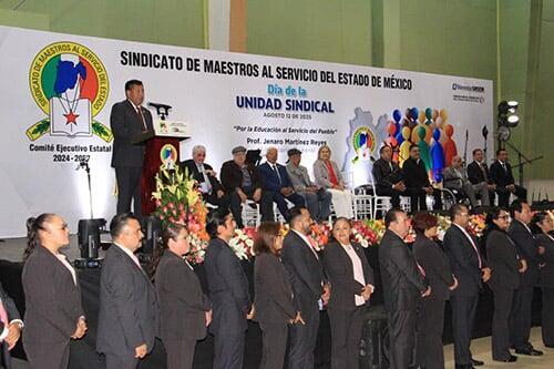 mas-de-mil-representantes-smsem-reunen-defensa-de-la-unidad