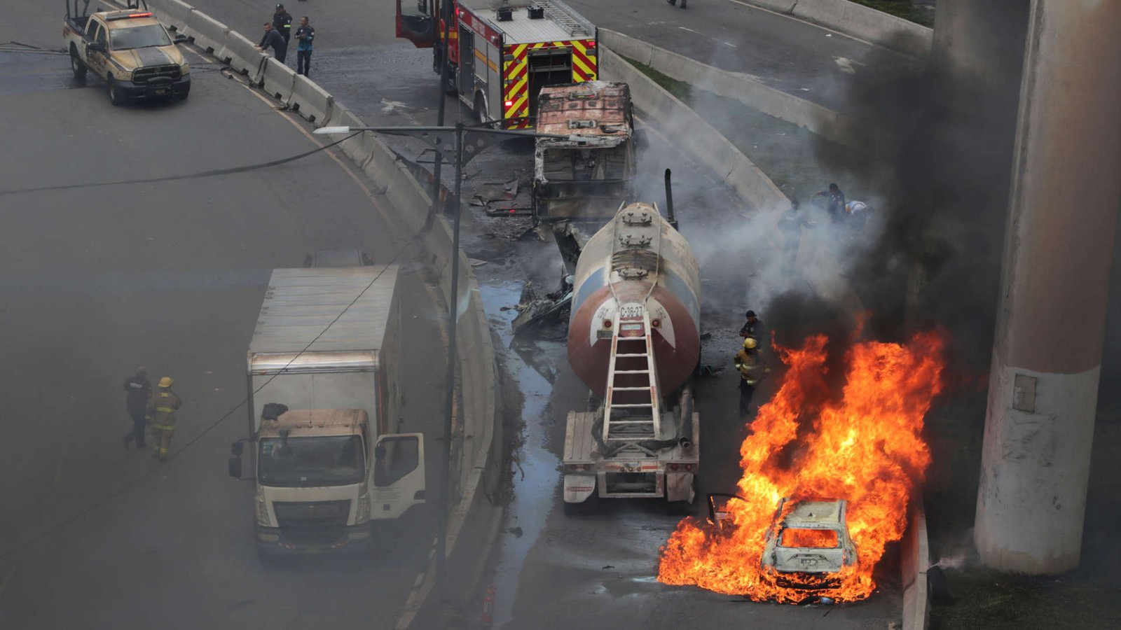 13 víctimas mortales por explosión en Iztapalapa
