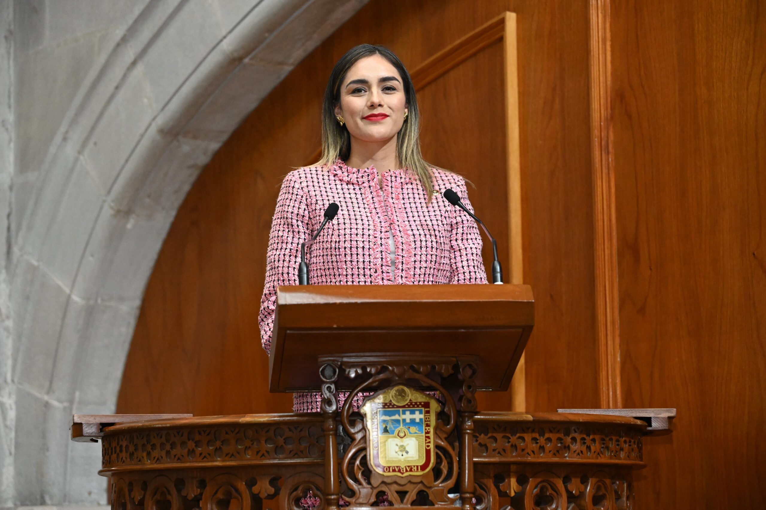 19c817a63-d9e5-4a62-b436-a588be3f9954