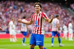 gesto emotivo Julián Álvarez
