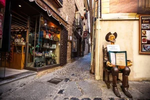 don-quijote-retención-de-menú-de-restaurante-en-toledo-españa-street