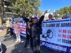 jueces y magistrados cesados