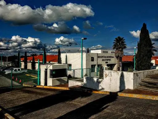 Falta de pagos afecta limpieza en hospital