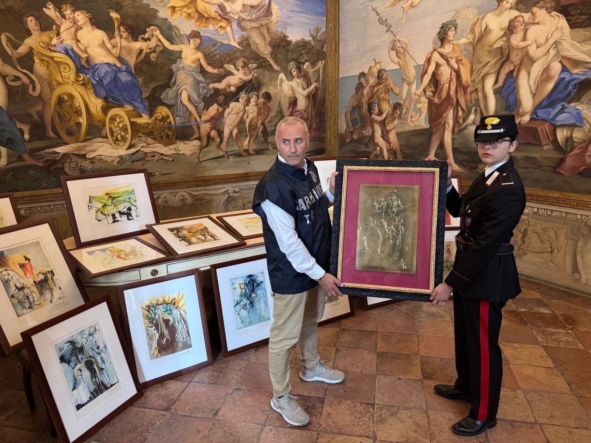 Incautan obras Dalí Italia