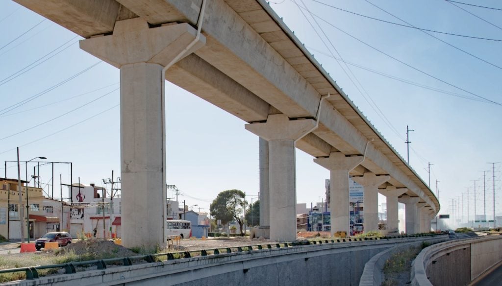 Carretera-México-Toluca-Tren_Interurbano_MExico-1024x584