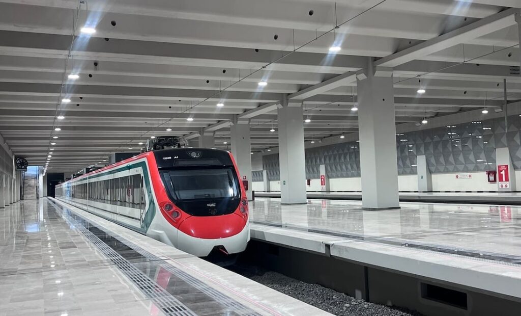 Tren AIFA Buenavista Mundial