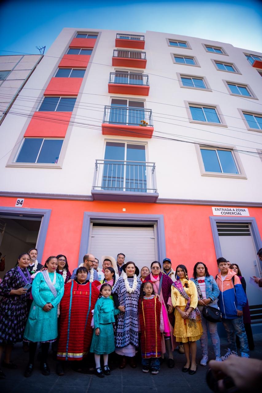 eacbae92-617c-4b80-ad32-a54fc08ce4ae