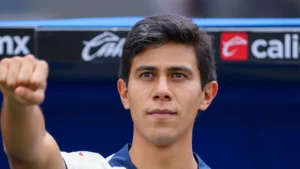 MAcías 9 meses fuera