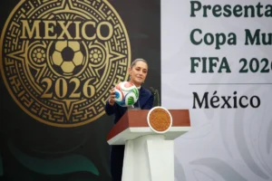 Presidenta no retrocede: mantiene la donación de su boleto de la Copa del Mundo