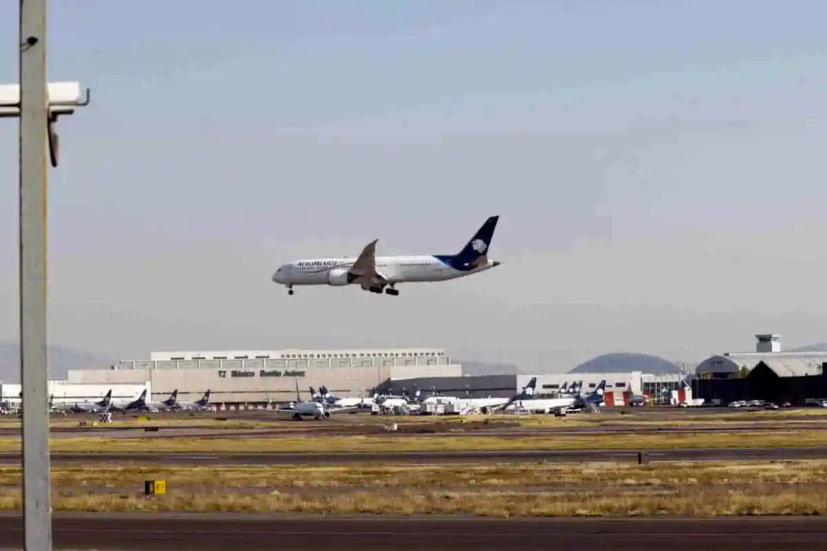 Protesta controladores aéreos