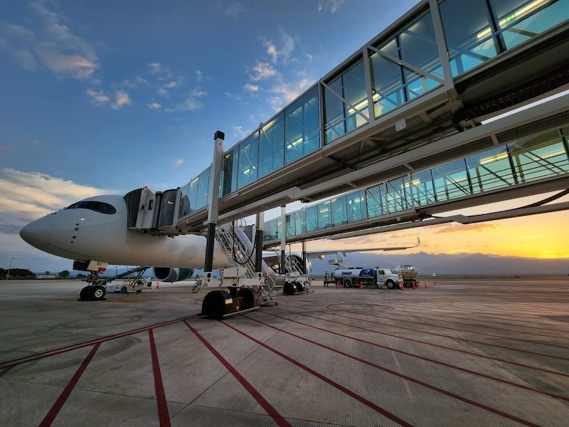 Dicotomía sistema aeroportuario mexicano