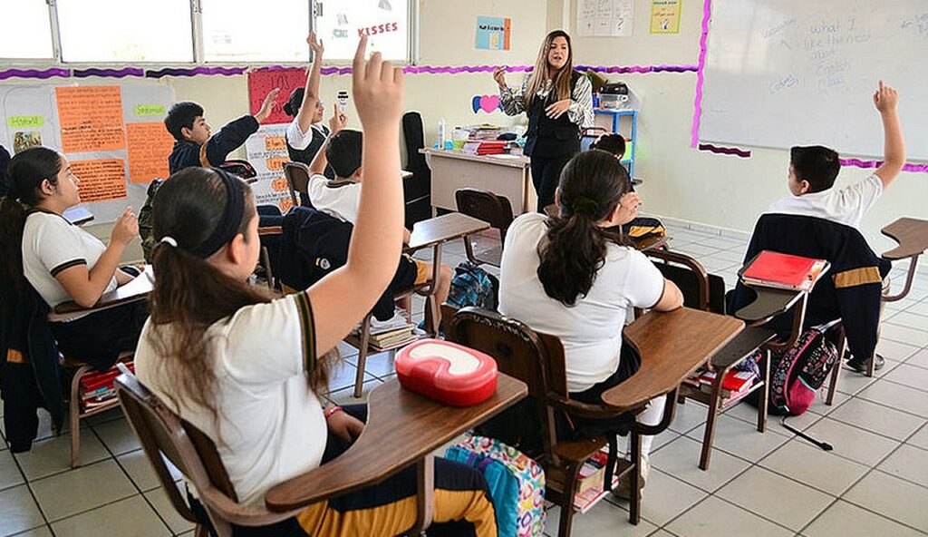 escuela-1024x592