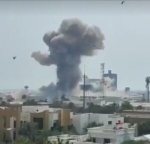 Irán contraataca bases militares