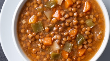 Comidas calientes leguminosas frío