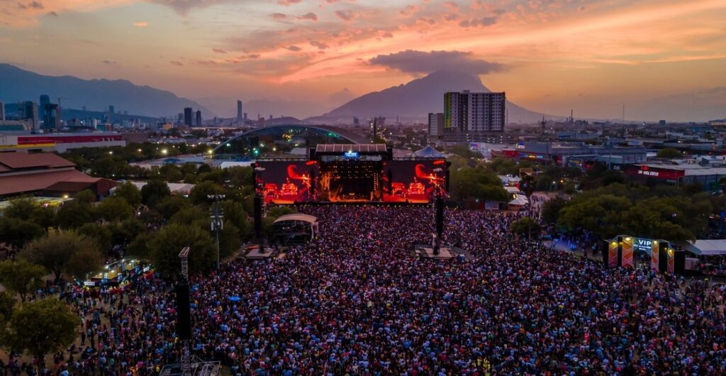Escenario-principal-Tecate-Pal-Norte