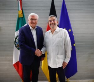 Recibe canciller Alemania